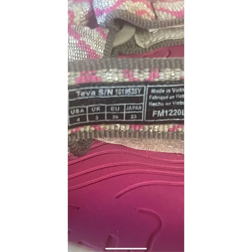 Teva Little Girls Fuchsia Red Open Toe Hook & Loop Geometric Sandals Size 4